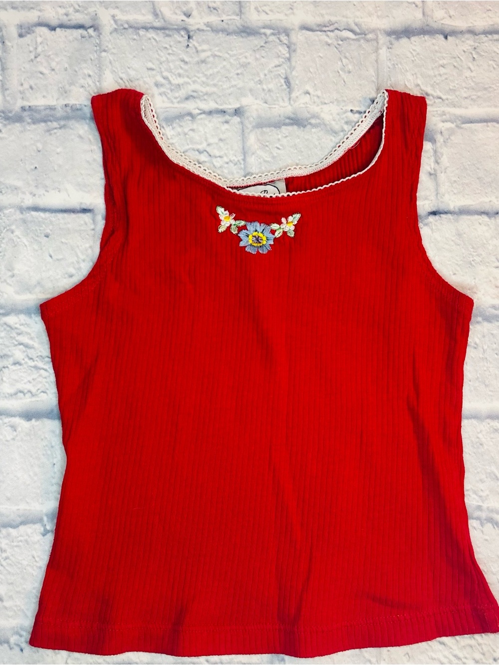 100% Cotton Girls 6X/Women’s Baby Tank Vintage Red Floral Embroidered -Lace Trim